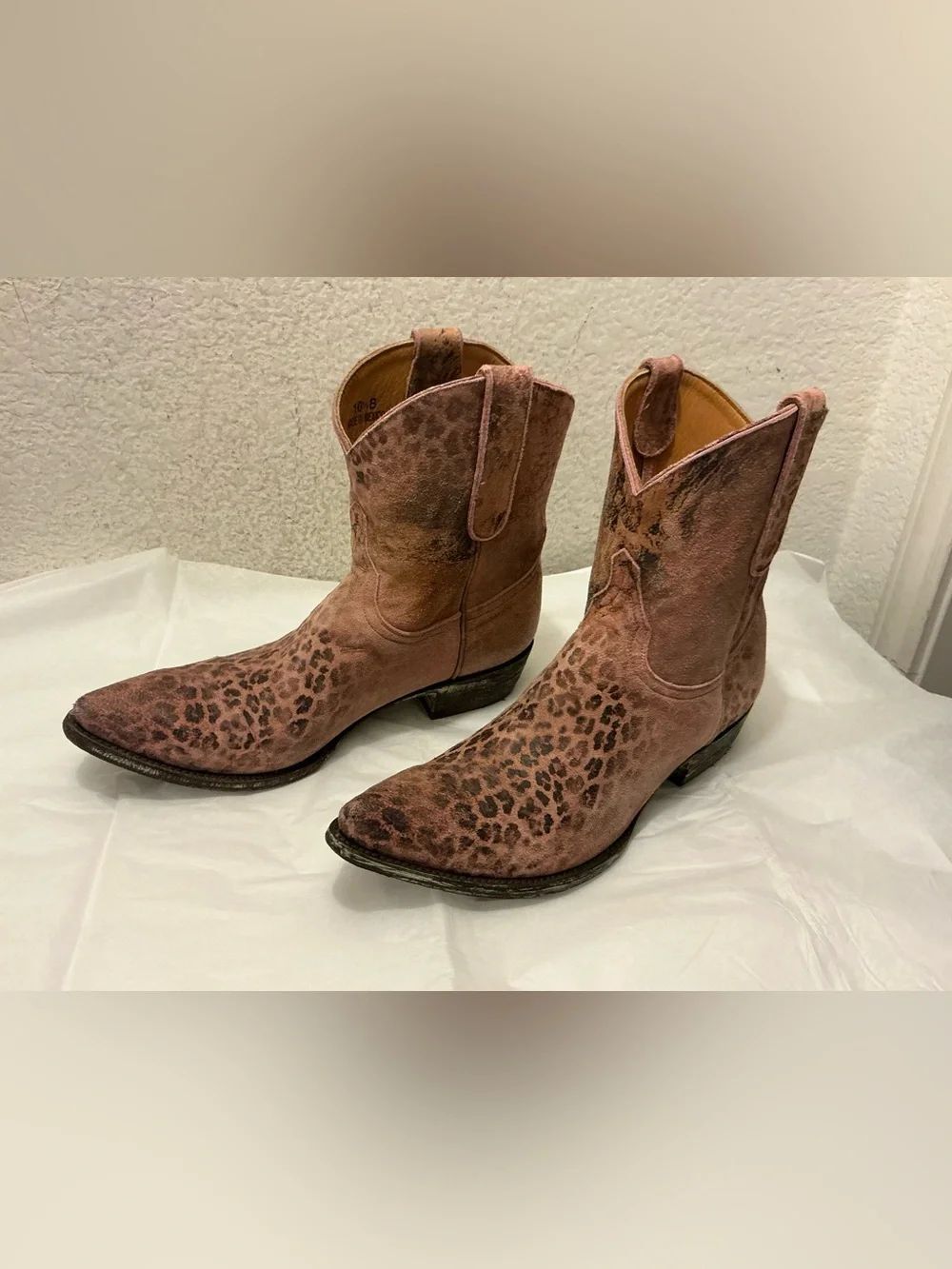 Old Gringo Pink Leopard Print Leopardito Boots Size 10.5 B Pointed Toe Leather